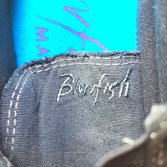 Blowfish Malibu Women' Sneakers. Size 9 Slip-on - Picture 8 of 11